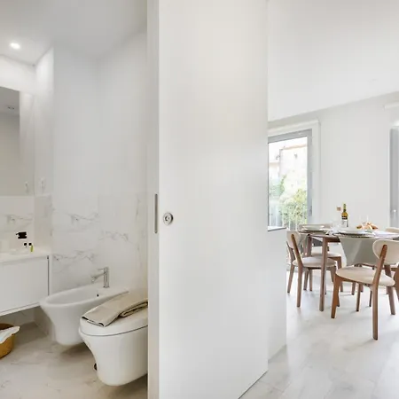 Modern @ Palacio De Cristal Appartement *